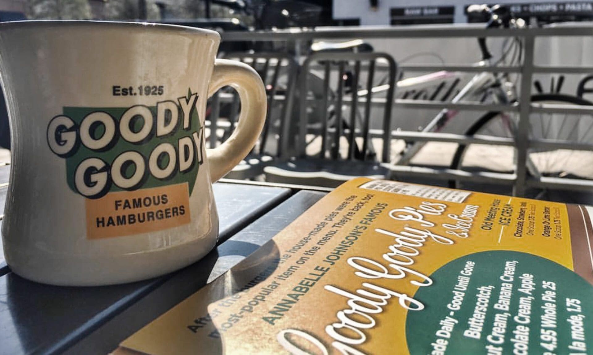 restaurant branding review